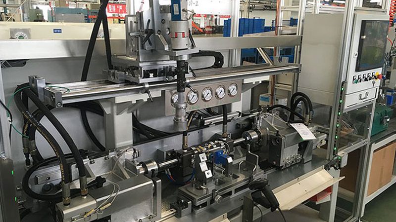 码垛机器人选型：如何从效率与成本中找到平衡点